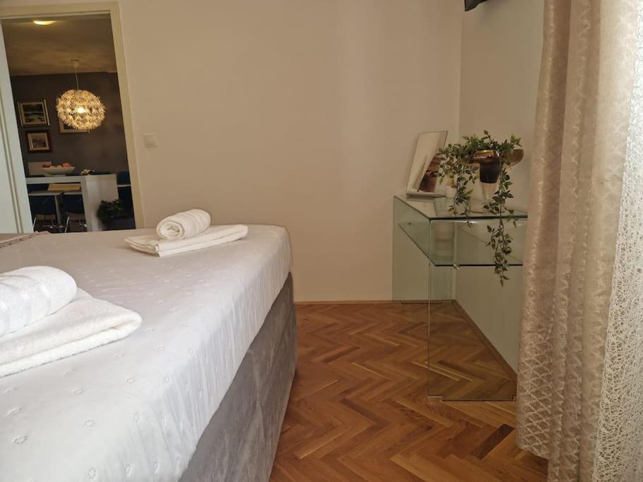 Apartment Pupila Solin Exterior foto